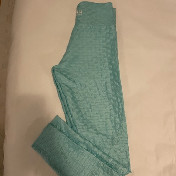 Booty by Brabants in Chrome color Seafoam - Picture 2 of 2